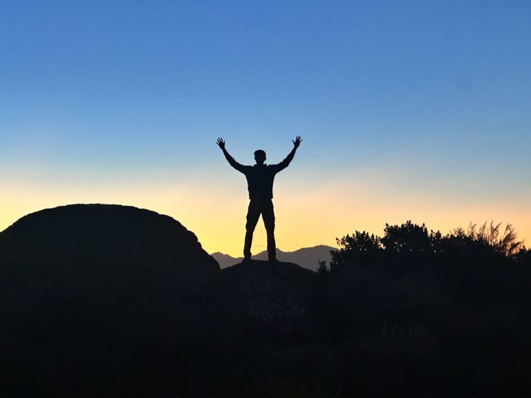 6 Daily Habits That Help Christians Grow Spiritually